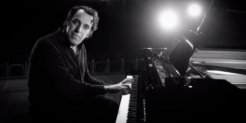 chilly-gonzales-jalo