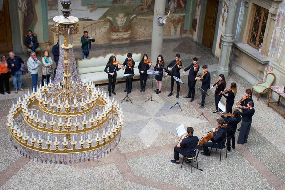 Orchestra-archi-Liceo-Dante-jalo
