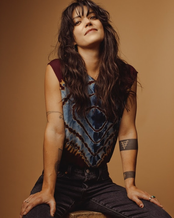 SEXTO NPLUGGED CHE SPETTACOLO - SHARON VAN ETTEN