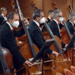 I-Contrabbassi-de-laVerdi-in-platea