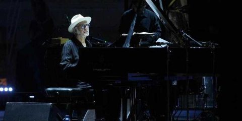 ludovico-einaudi-in-concerto-all-arena-di-verona