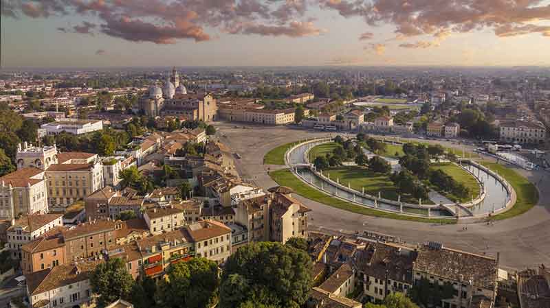 PADOVA-PRATO-DELLA-VALLE-ORIZZ_MDanesin_0450