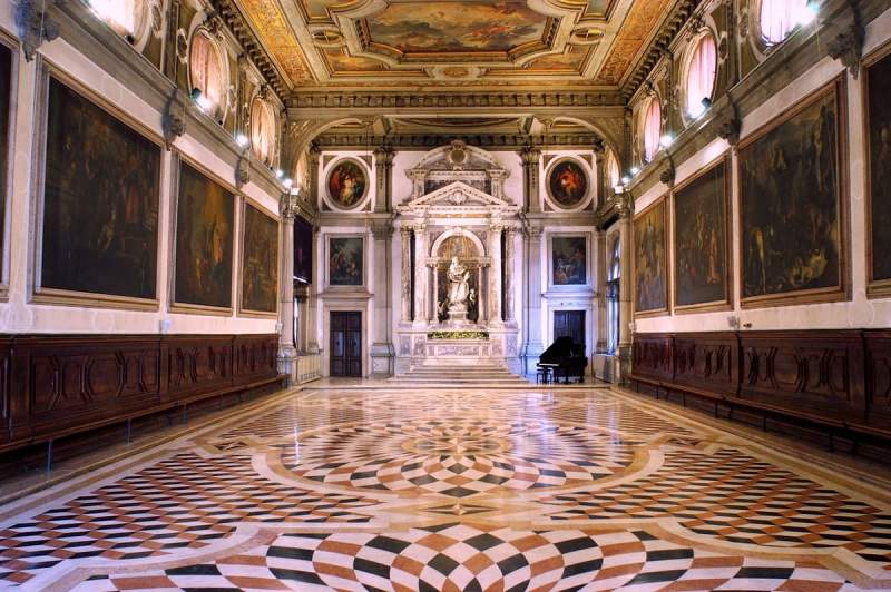 salone-san-giovanni-orizontale.jpg